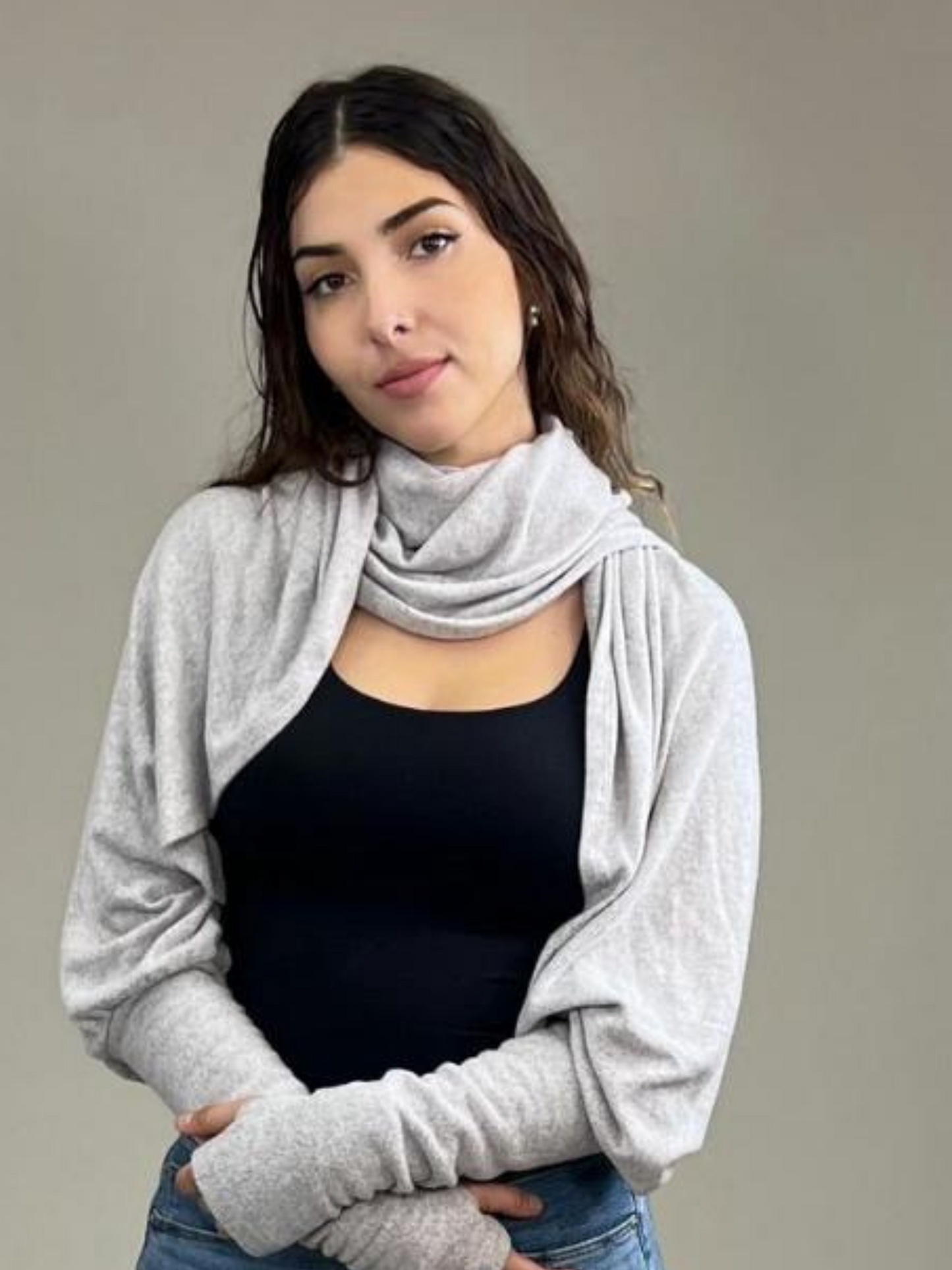 Allison shrug 2.0 - Ash