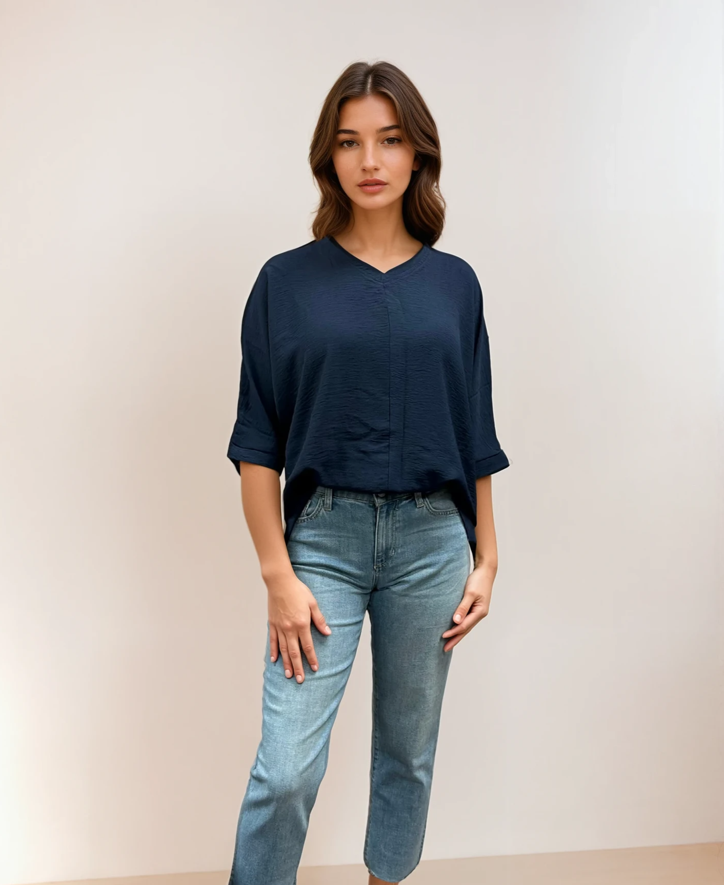 Airflow V-Neck- Navy